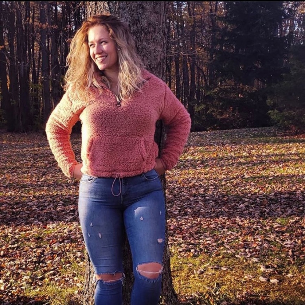 Meet your Posher, Carly